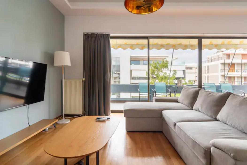 Βright Walled Designed Apt In Glyfada Center 雅典 外观 照片