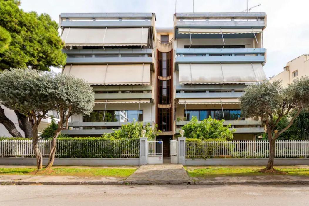 Βright Walled Designed Apt In Glyfada Center 雅典 外观 照片