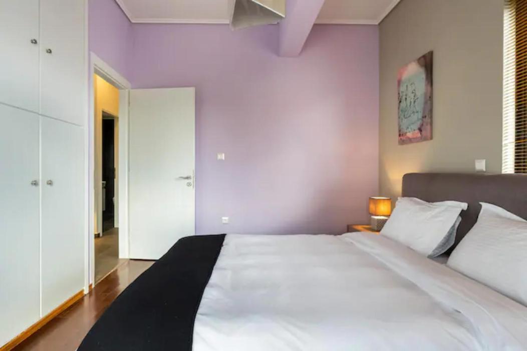 Βright Walled Designed Apt In Glyfada Center 雅典 外观 照片